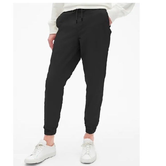 GAP Other - NWT Gap Mens Twill Joggers Gapflex M Black v575